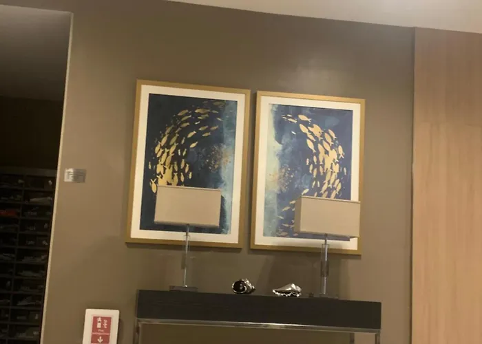 Moa Staycation - By Marites Hotel