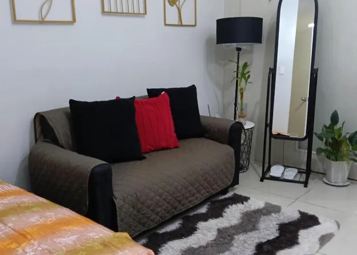 Moa Staycation - By Marites Hotel Manila